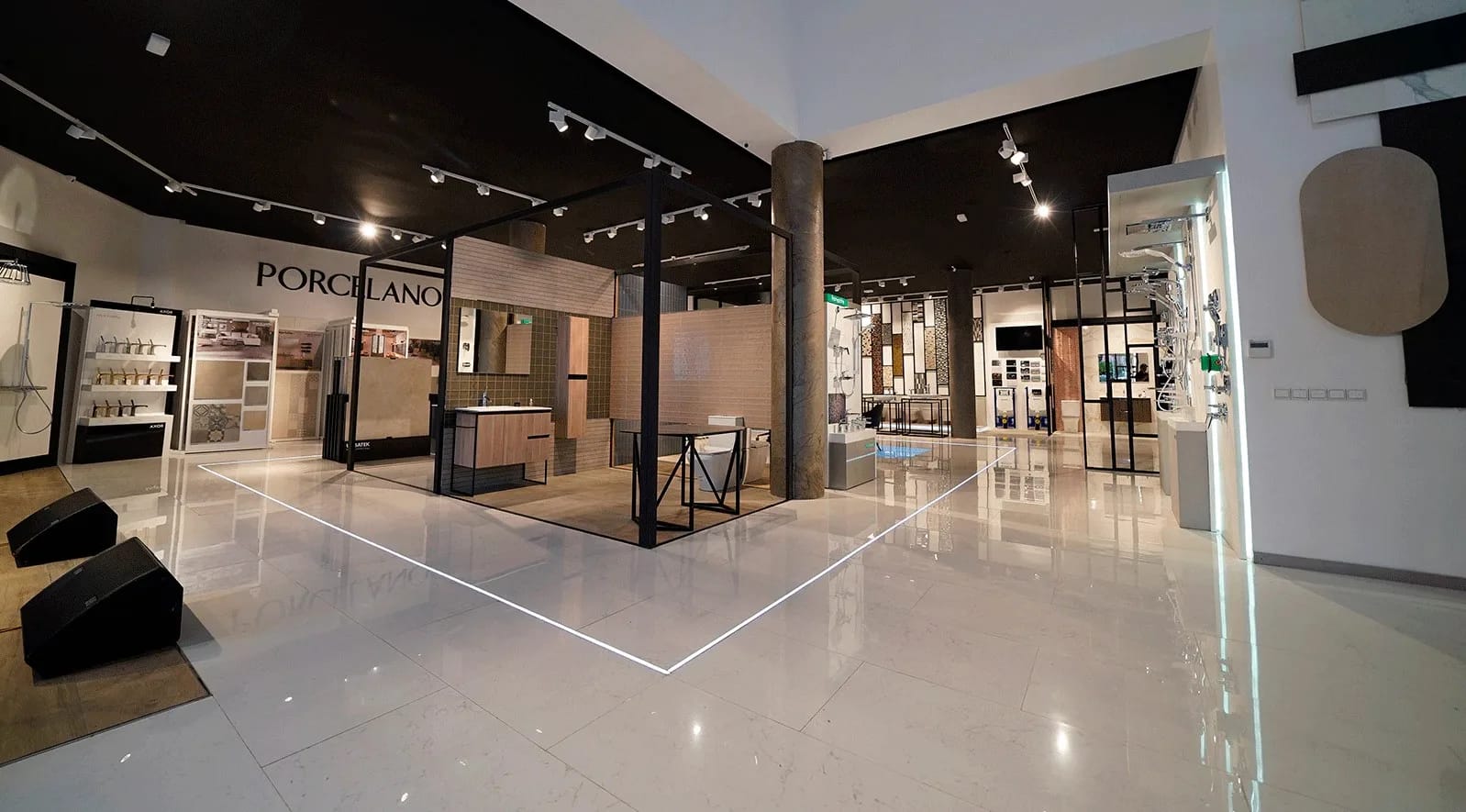L' impact technique sur le Secteur Hôtelier et Industriel 3 "Large choix de matériel sanitaire et accessoires dans un showroom spécialisé." Tanger, Maroc oceansfacilities technique