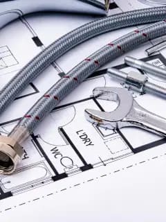 "Installation professionnelle de plomberie CVC, garantissant performance et fiabilité des équipements." oceansfacilities Tanger